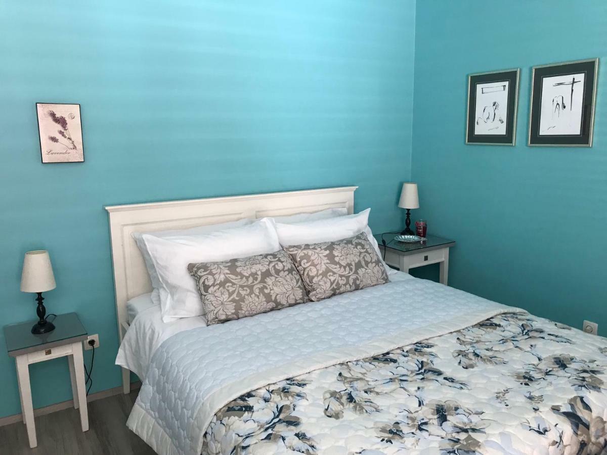 Downtown Apartment